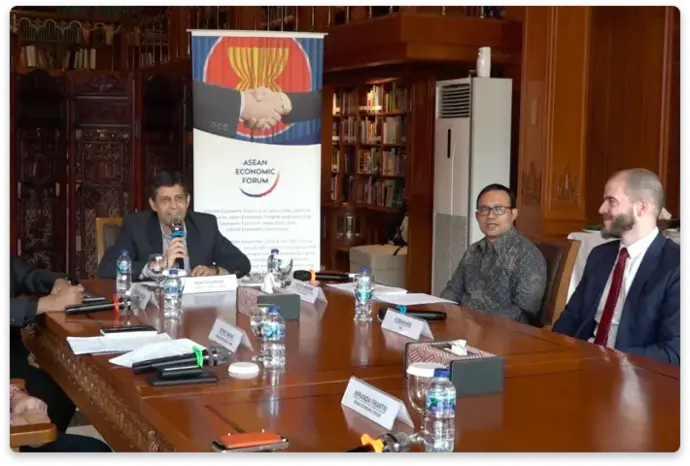 The roundtable was conducted